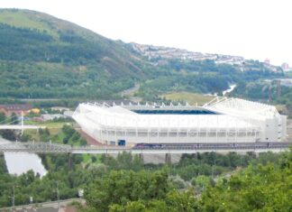 Barnsley vil sikre playoff-finale med seier i Wales!